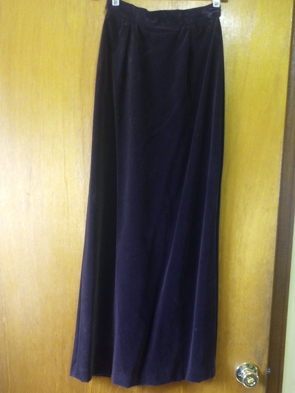 Vintage Retro Chocolate Brown Velvet Maxi Skirt w/ Fancy Gold Buttons, Medium? - Picture 3 of 4